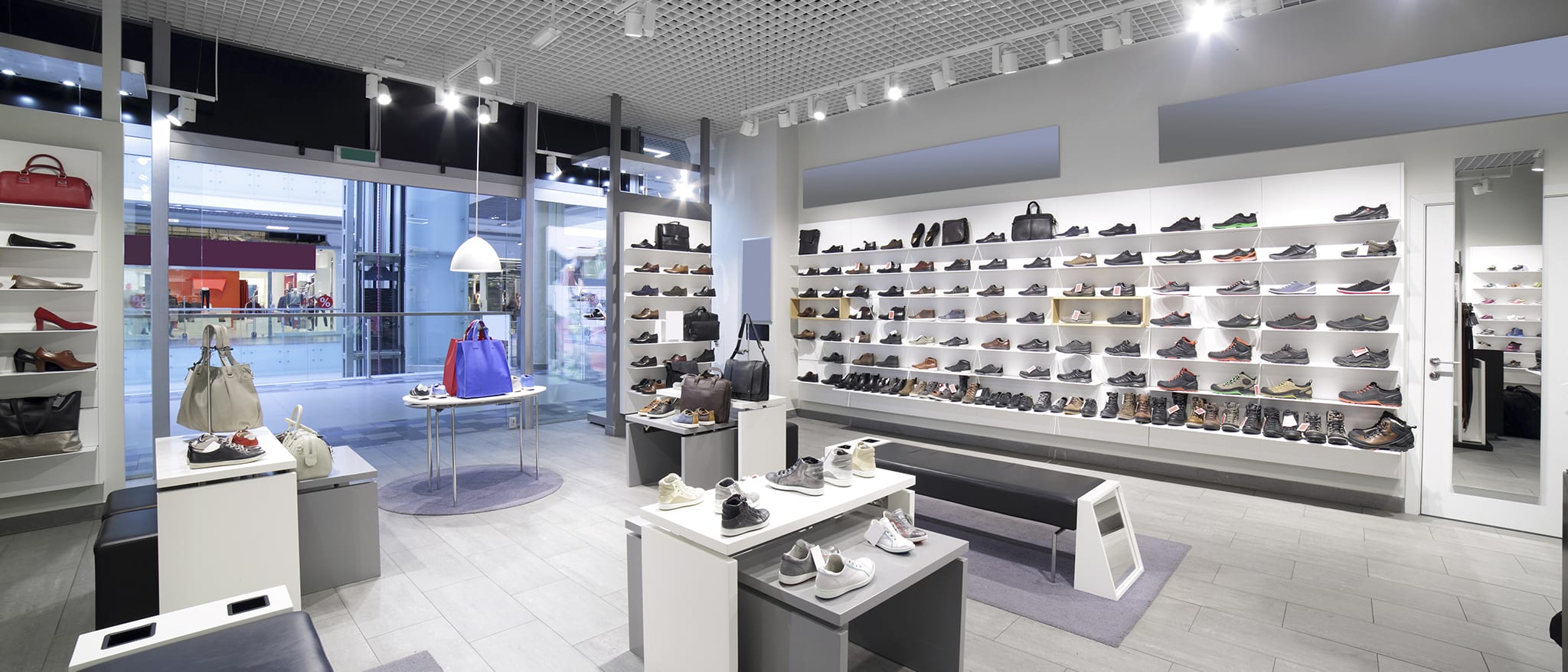 How to Set Up Lighting for Your Store Display in 5 Easy Steps Market