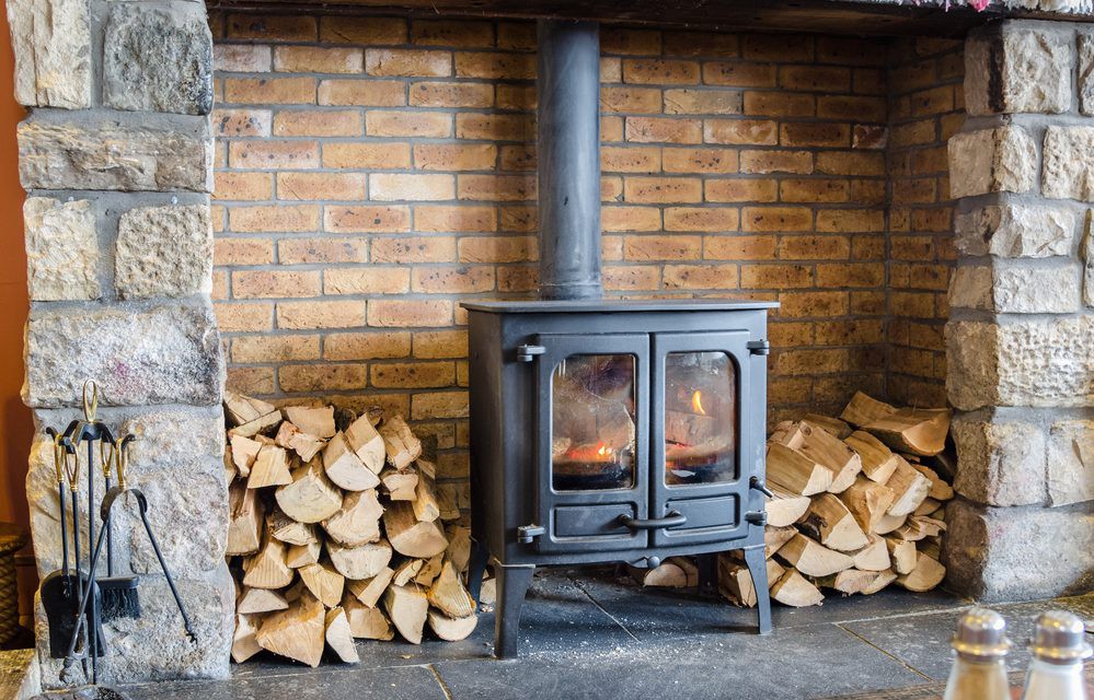 What's the Difference between Multi Fuel and Wood Burning Stoves