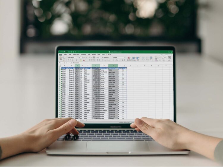 Mastering the Art of Spreadsheets: Tips and Tricks for Beginners 