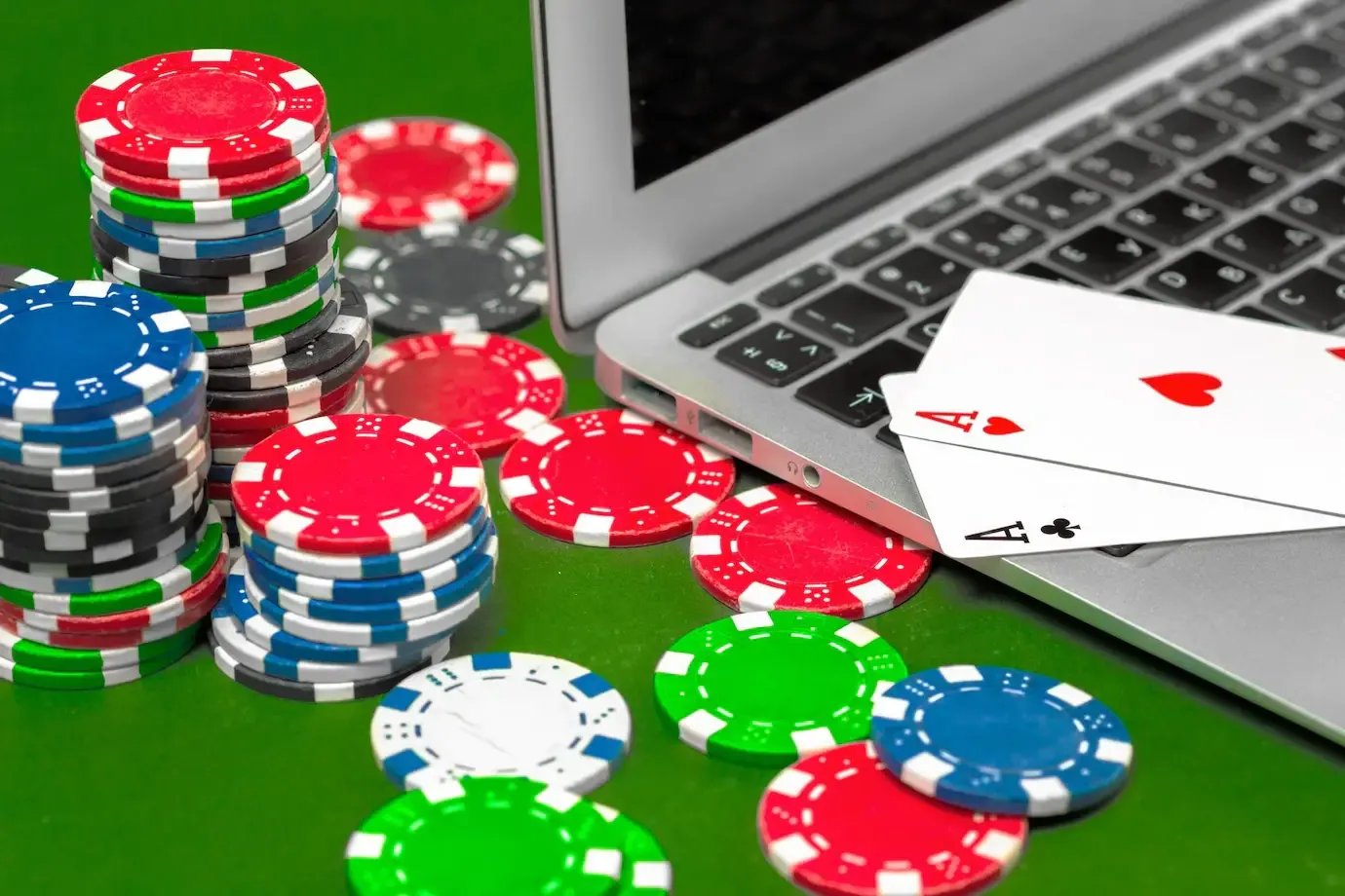 The Impact of Mobile Gaming on Traditional Casino Games
